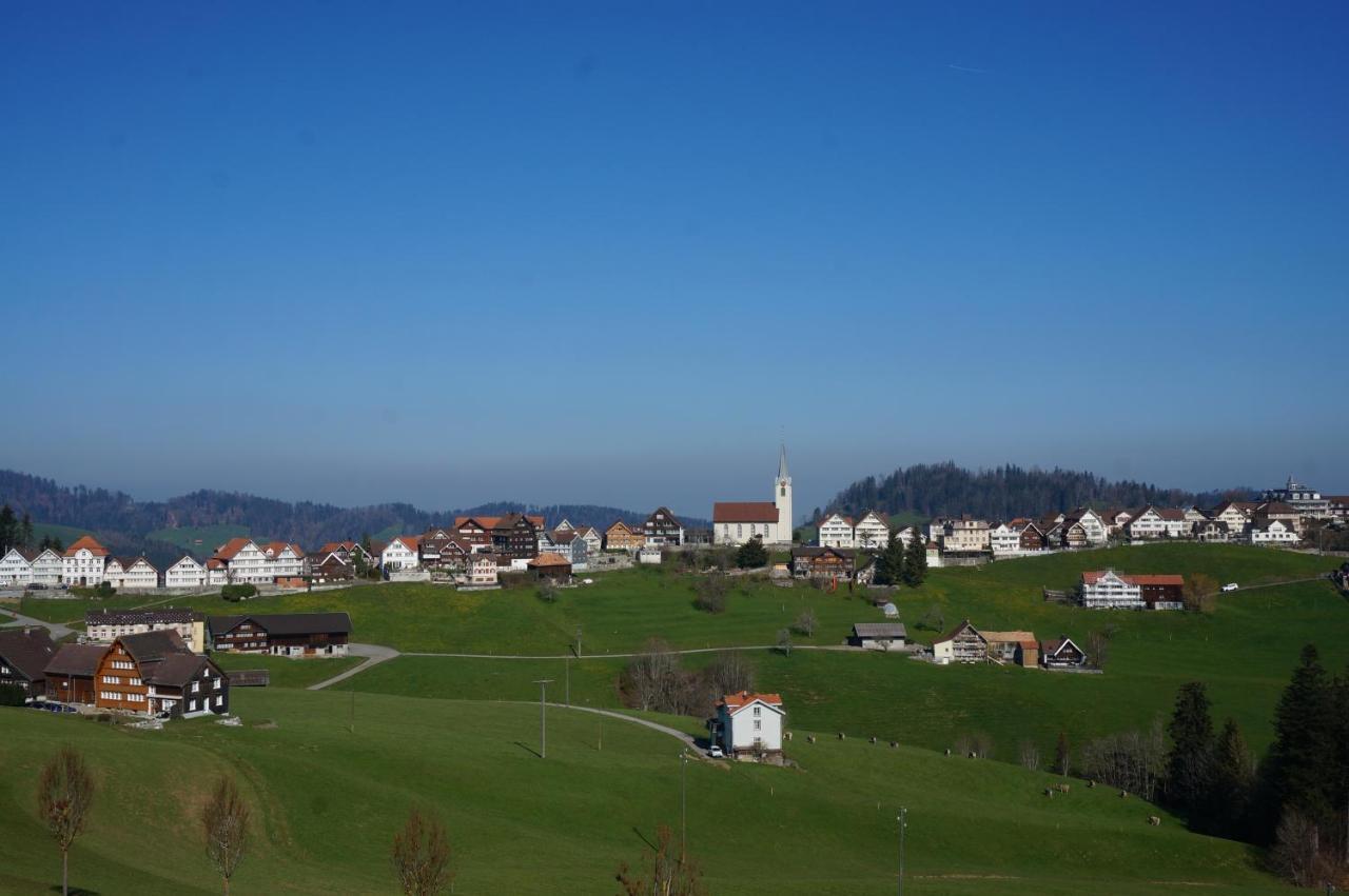 B&B Gaestehaus Roessli Schwellbrunn Bagian luar foto
